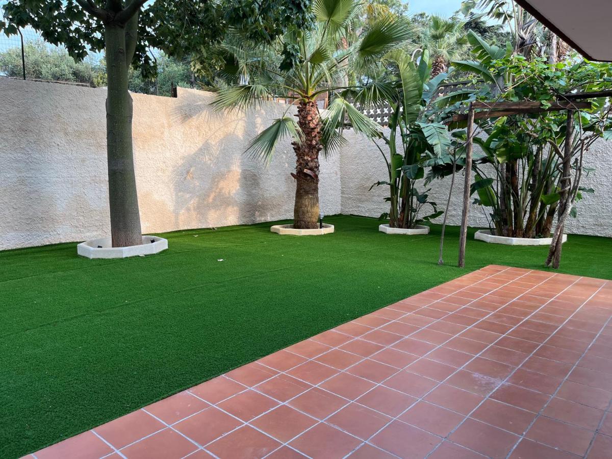 Villa Giorgia Al Mare Bisceglie Exterior foto